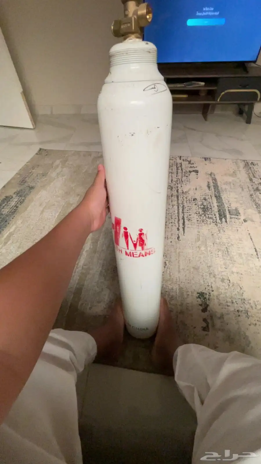 اسطوانه حقت اكسجين الي عندهم ربو 4