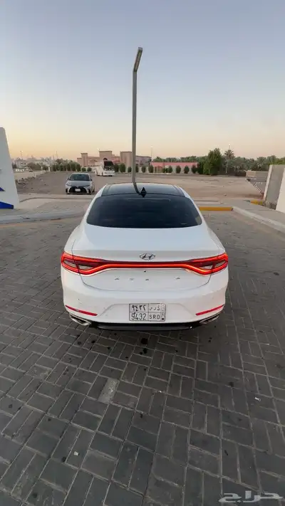للبيع ازيرا 2018 11