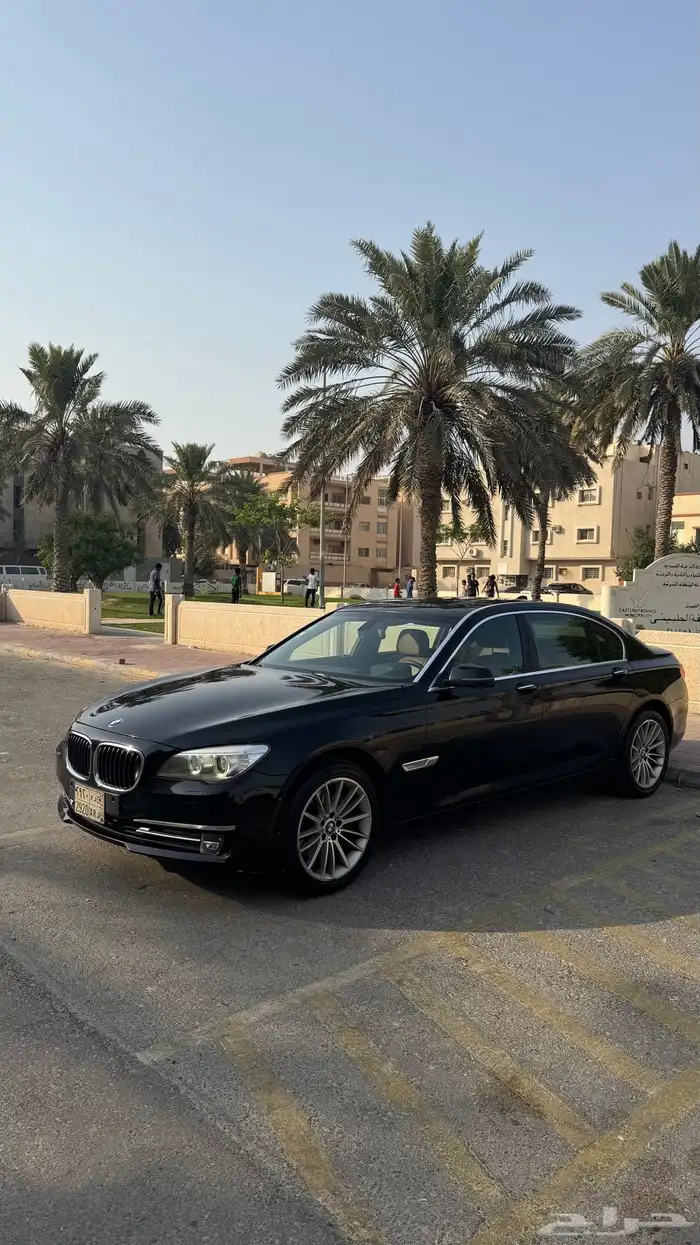 بي ام دبليو الفئه السابعة ( مالك اول ) 1