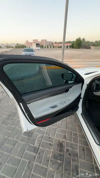 للبيع ازيرا 2018 6