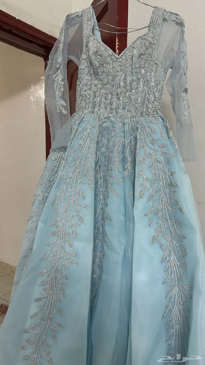 فستان سهرة لبس مره واحد بس 300 2