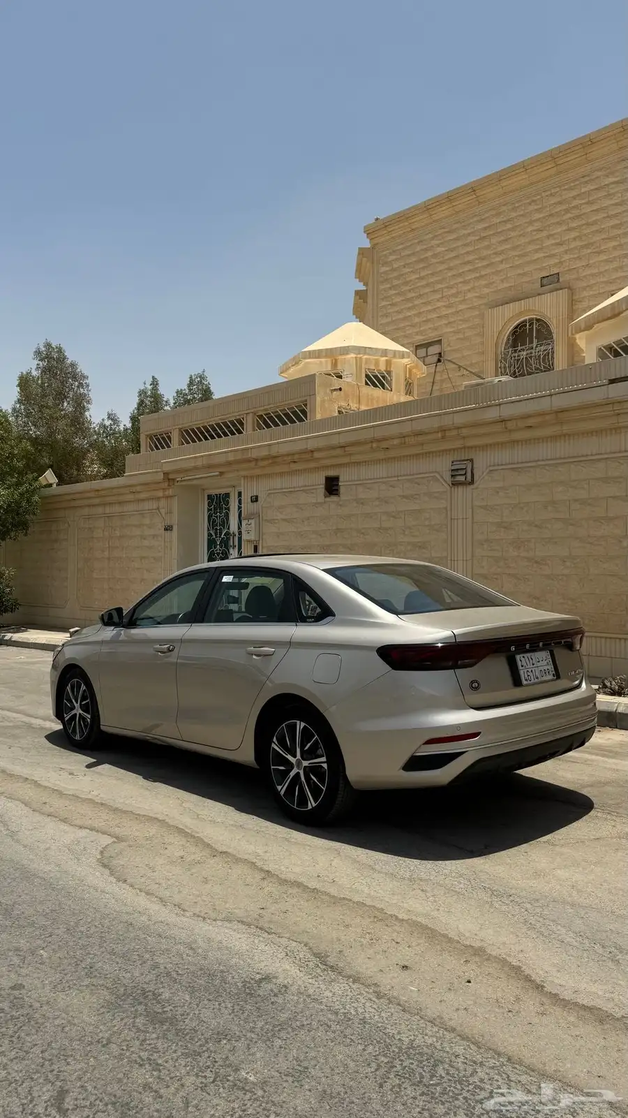 جيلي اميجراند 7 2023 4