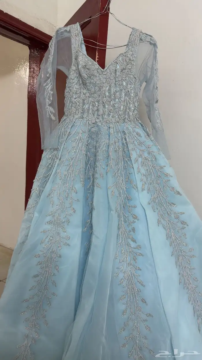 فستان سهرة لبس مره واحد بس 300 1