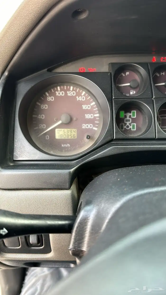 جيب باجيرو ربع 2002 6