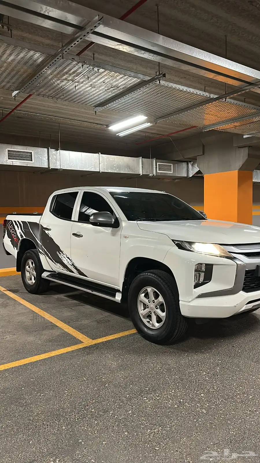 مستبيشي L200 0