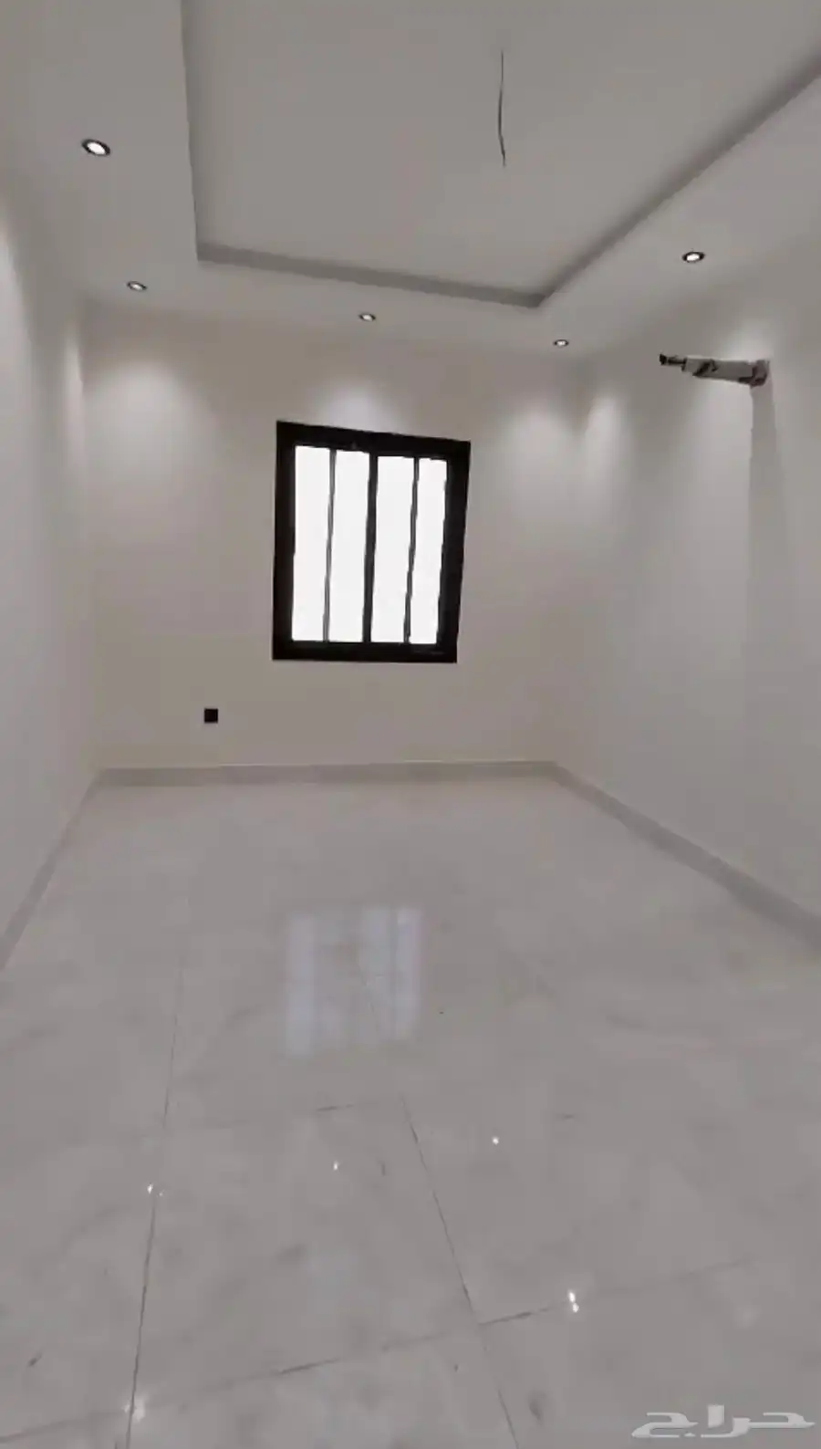 روف للبيع حي الواحة 2