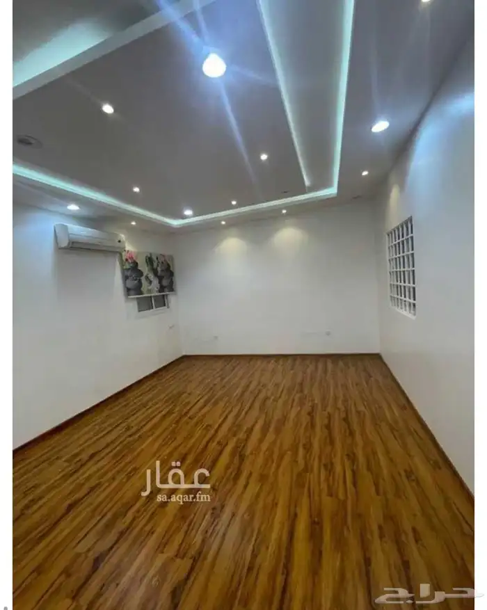 شقه كبيره مدخل خاص للايجار اشبيليه 56 الف 3
