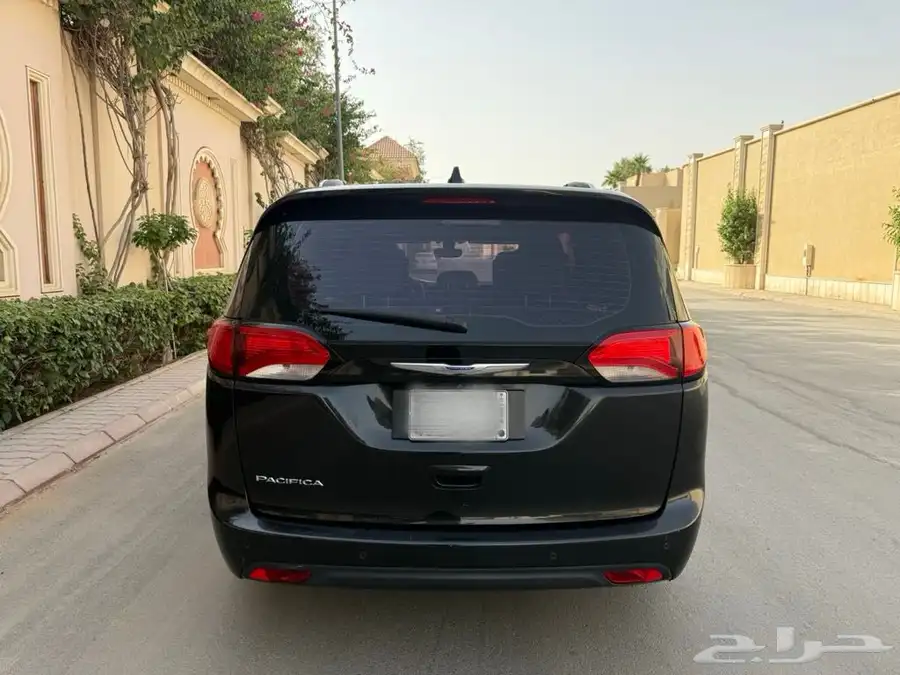 كرايسلر فان عائلي 2019 3