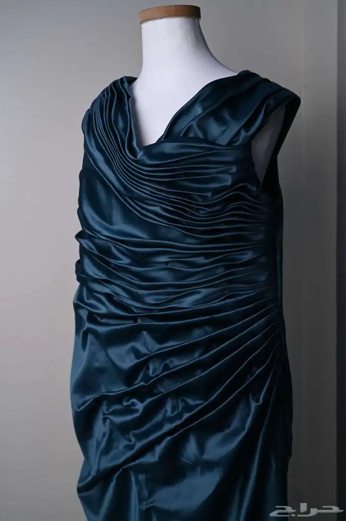 فستان جديد للبيع تفصال ب 50 ريال فقط 0