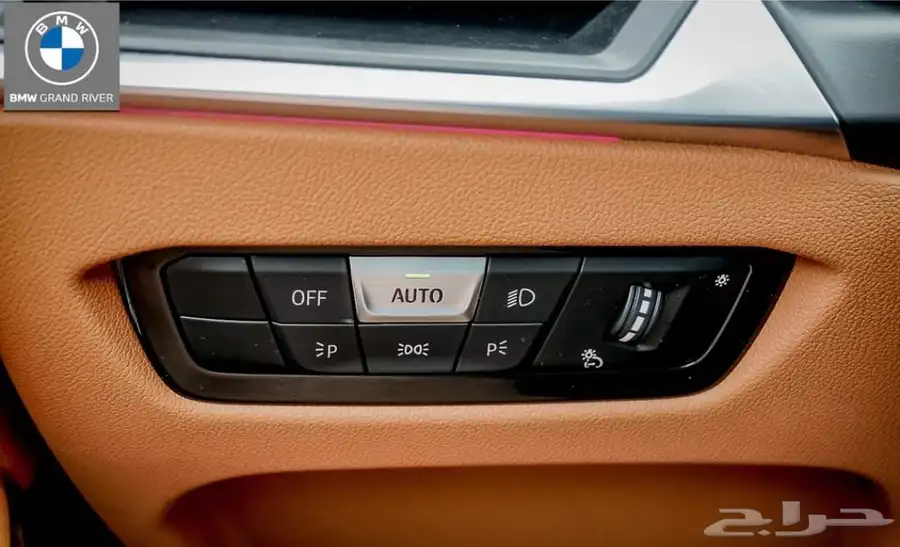 بي ام دبليو BMW 3 Series 330i M Sport موديل 2023 25