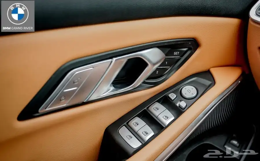 بي ام دبليو BMW 3 Series 330i M Sport موديل 2023 23