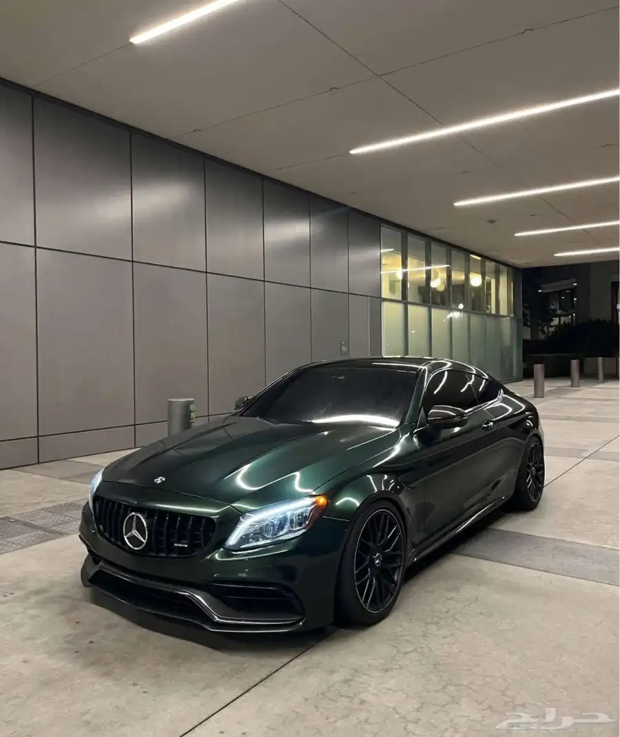 مرسيدس C63 AMG 3