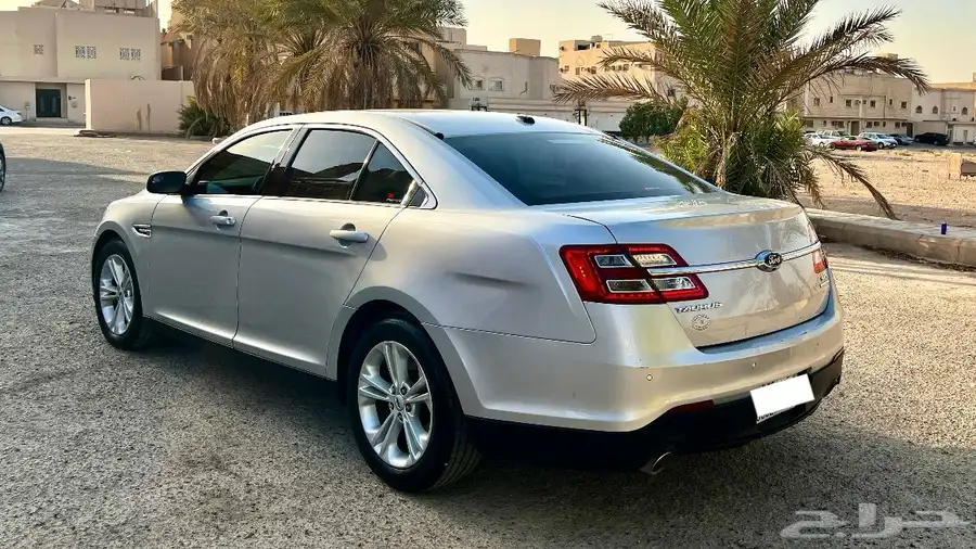 فورد تورس 2015 4