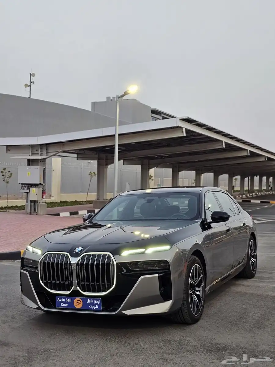 BMW 740i 2024 بحاله جديده 0
