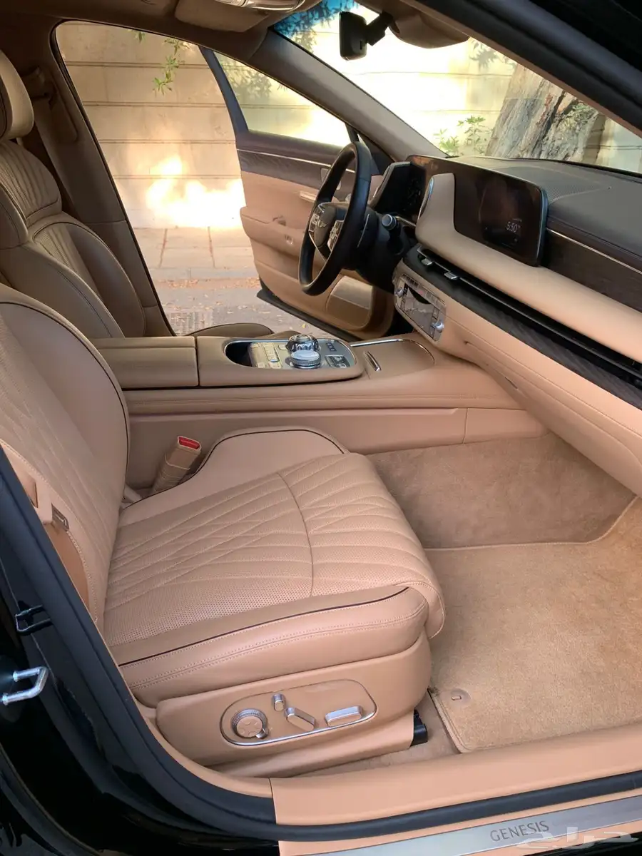 جينسس G90 رويال 2023 10