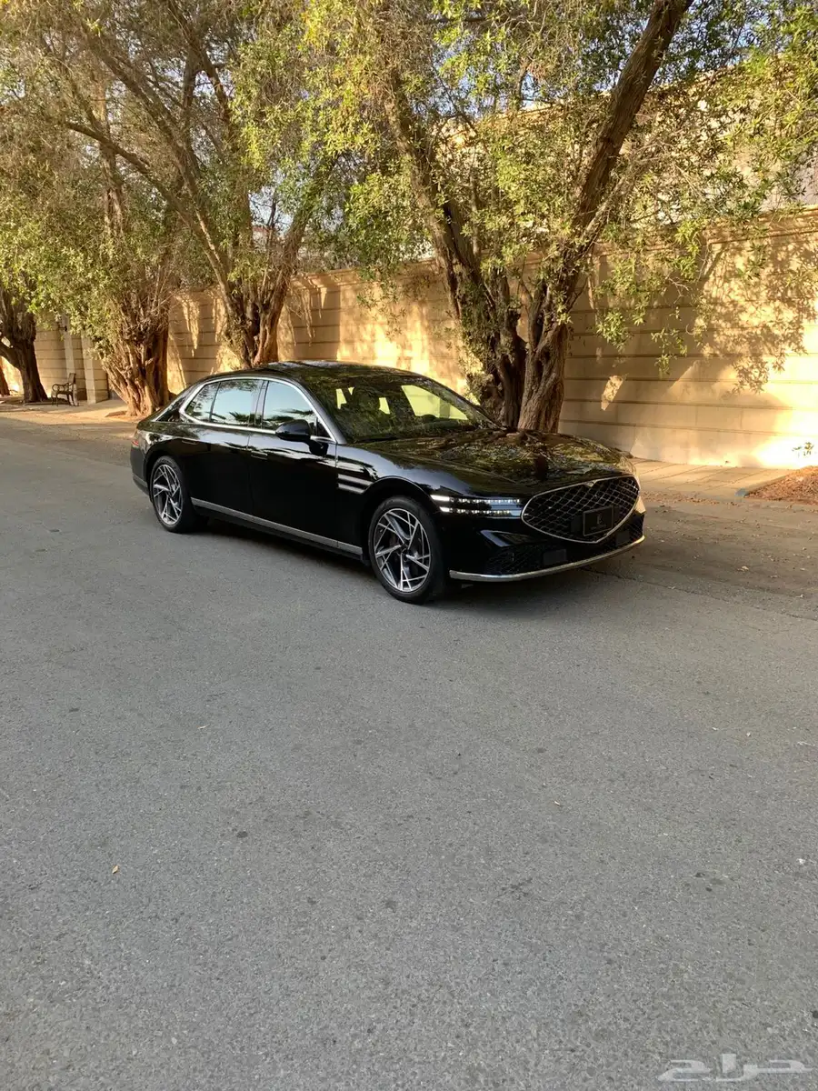 جينسس G90 رويال 2023 5