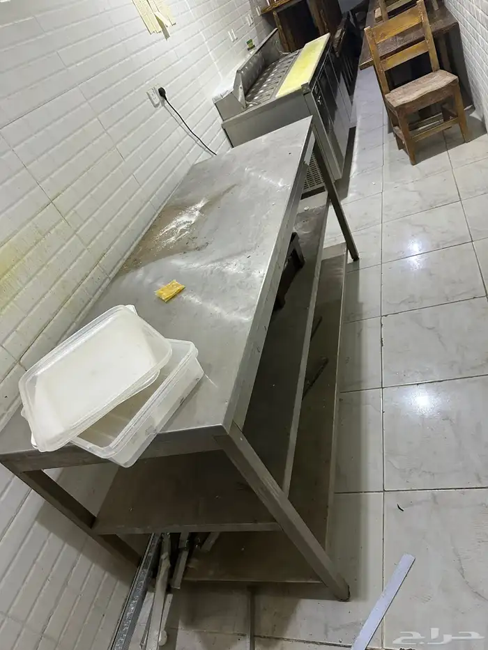 طاولة وثلاجة عرض كافيه 3