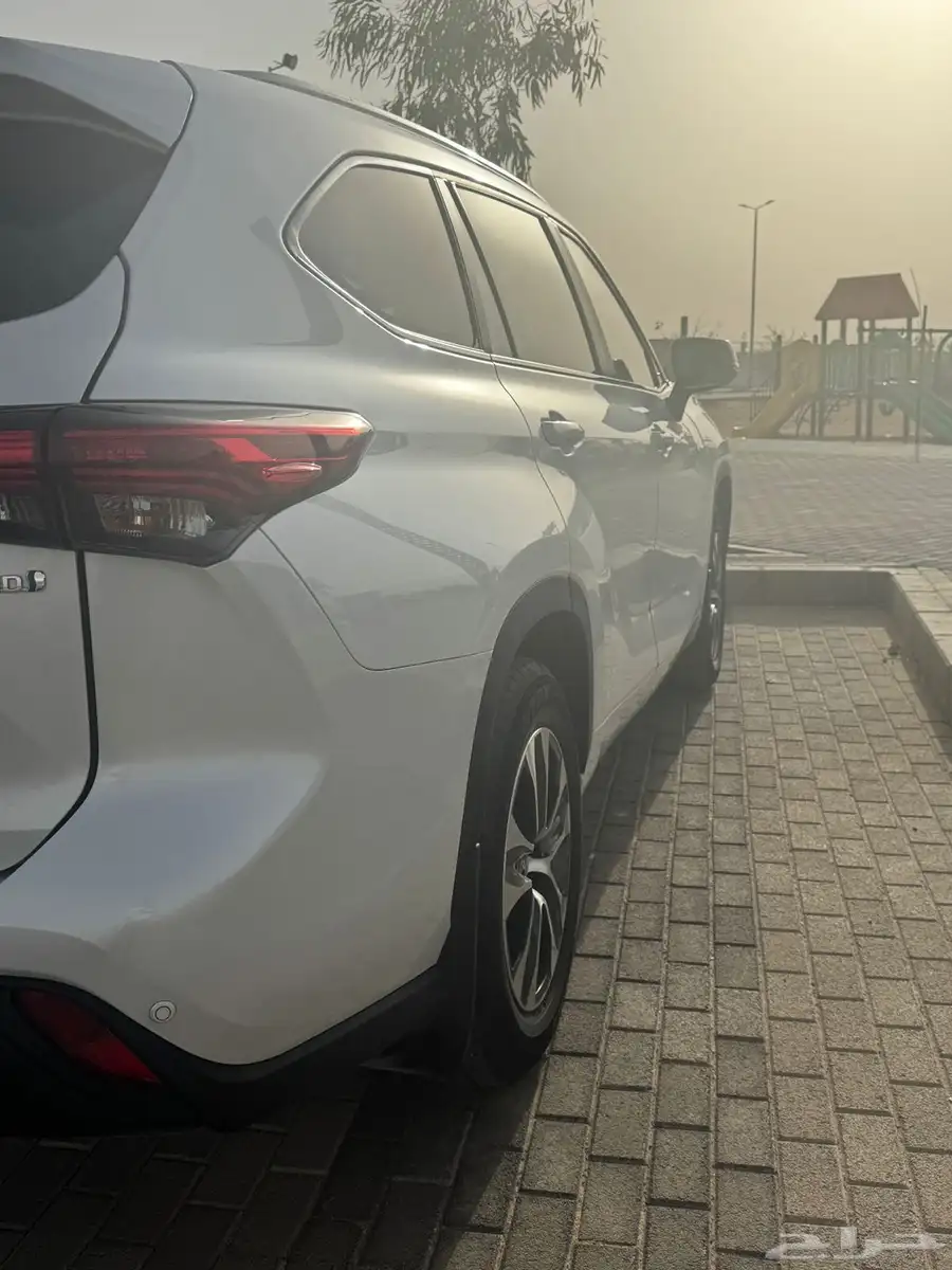 هايلاندر 2023GLE 10