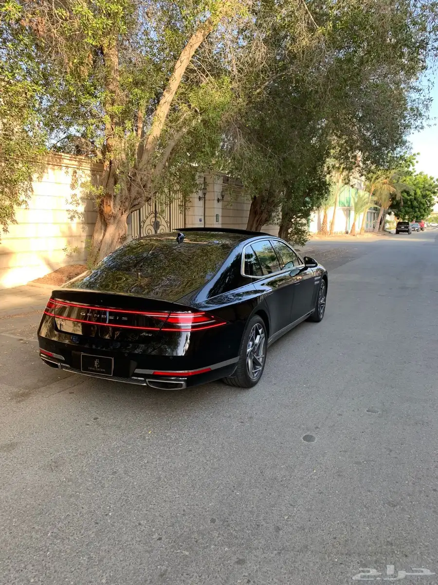 جينسس G90 رويال 2023 4