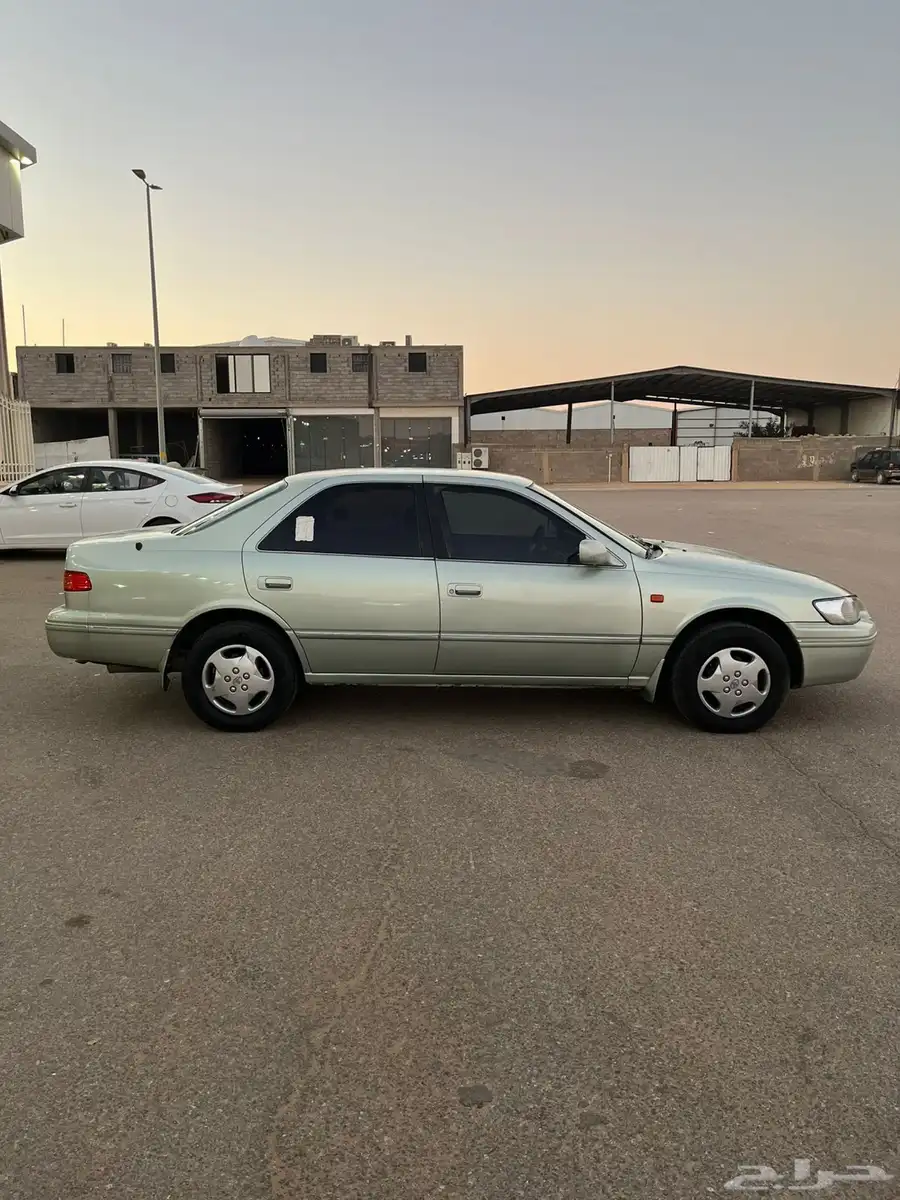 كامري 2002 قير عادي 4