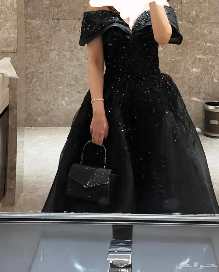 فستان مناسبات استخدام نظيف 0