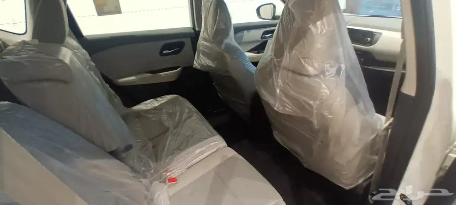 نيسان اكستريل 7 مقاعد بدون دبل 7