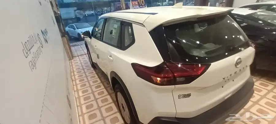 نيسان اكستريل 7 مقاعد بدون دبل 2