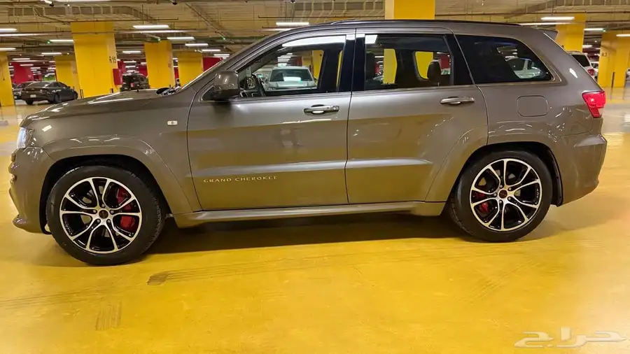 جيب قراند شيروكي 2012 SRT 5