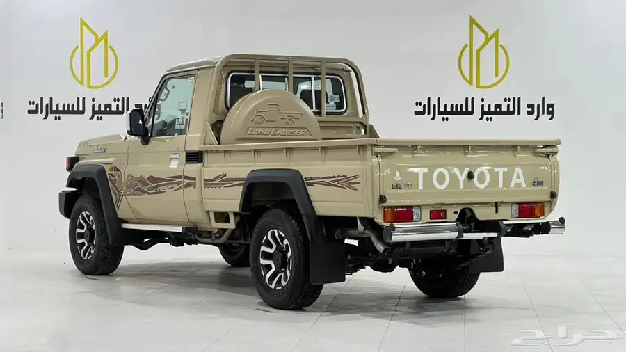 تويوتا شاص 2025 رفرف بنزين فل كامل سعودي 3