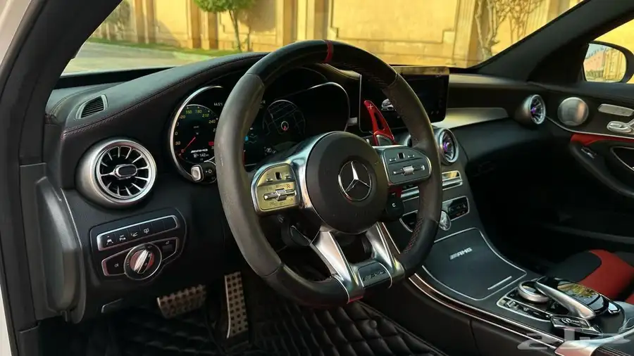 مرسيدس c63s AMG 2020 جفالي نظيف جدا 34