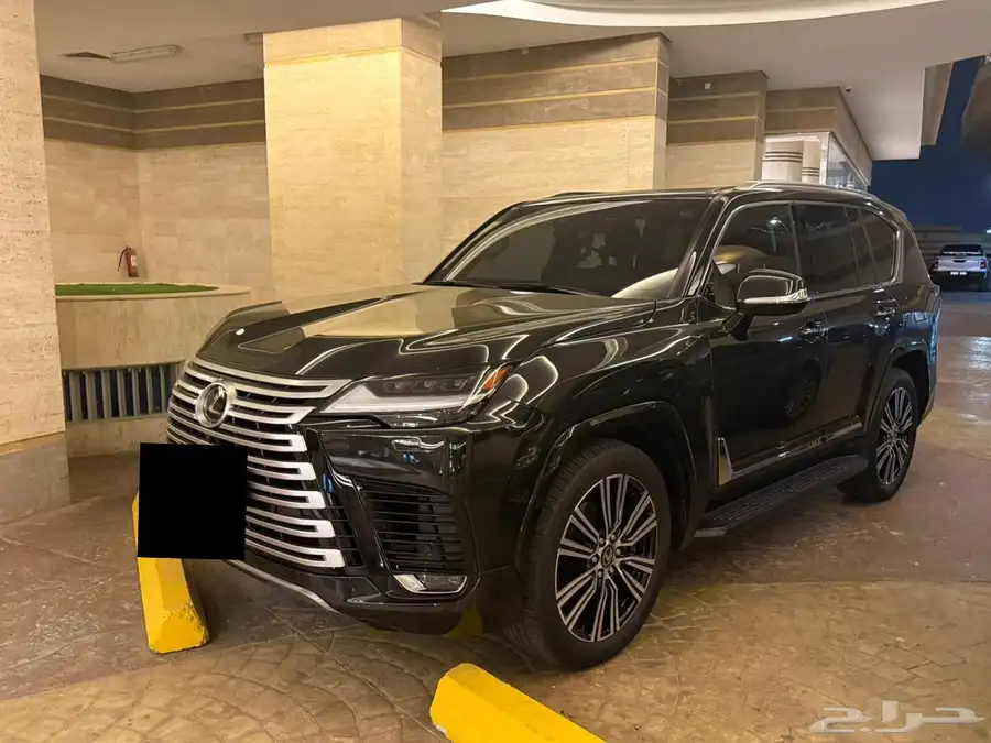 جيب لكزس LX 2024 عداد 14 الف فقط BB ب 475 الف 1