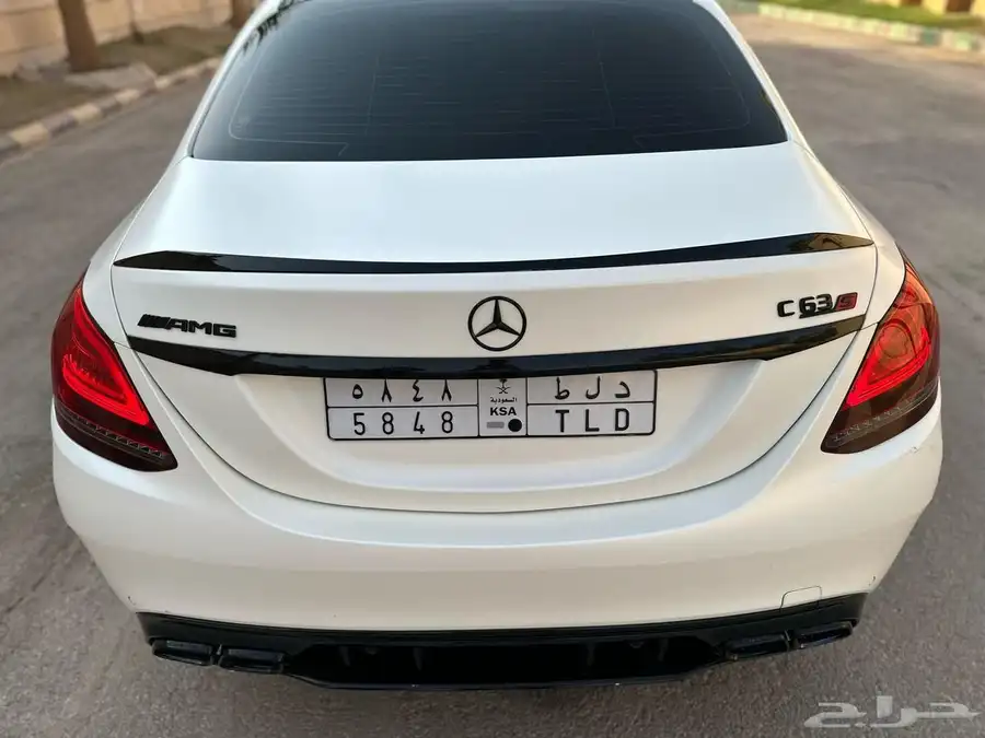 مرسيدس c63s AMG 2020 جفالي نظيف جدا 17