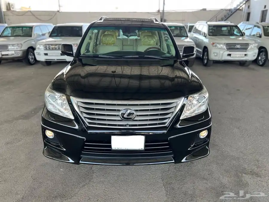 سعودي 2010  نظيف   Lexus 4