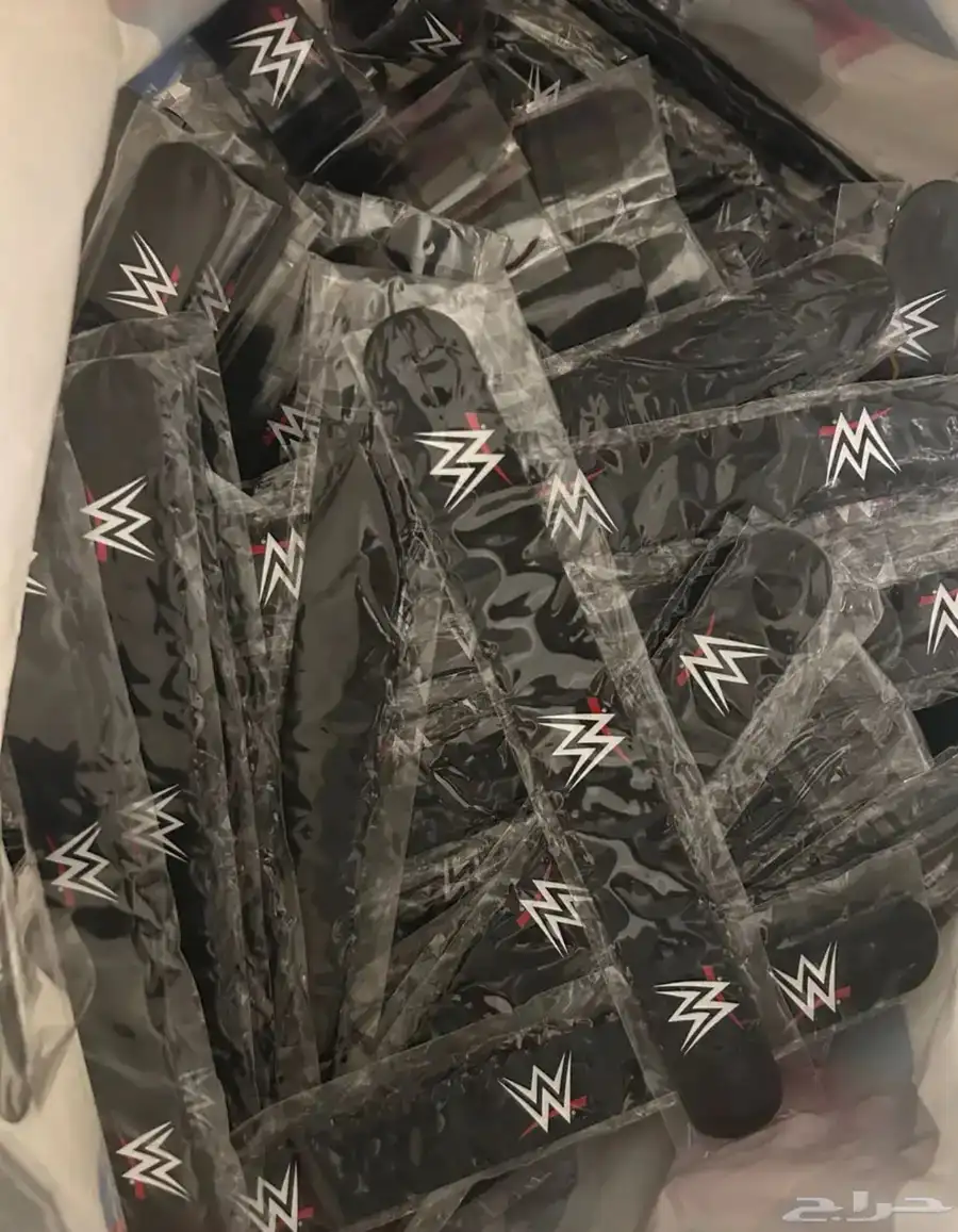 أساور سيارات HOTWHEELS و مصارعة WWE index