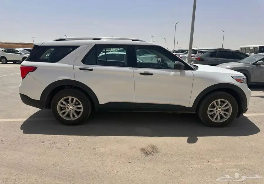 فورد اكسبلورر 2022 للبيع المستعجل ممشى 44 الف فقط 1