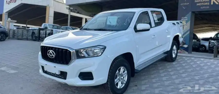 Pickup for rent للإيجار بيك أب 3