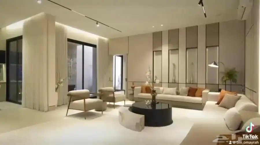للبيع حي المونسيه درج داخلي مؤثث كامل 1