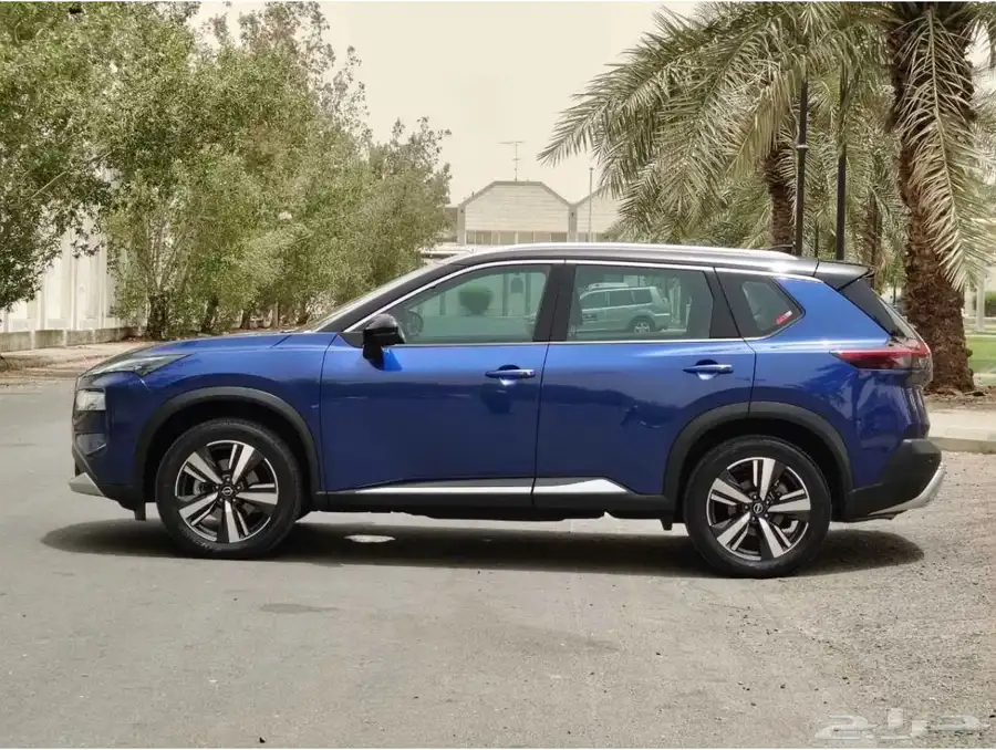 2023 Nissan Xtrail SL Full option 3