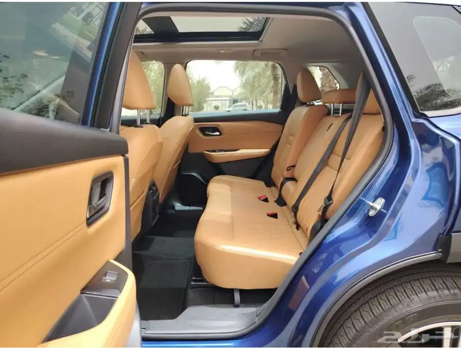 2023 Nissan Xtrail SL Full option 9
