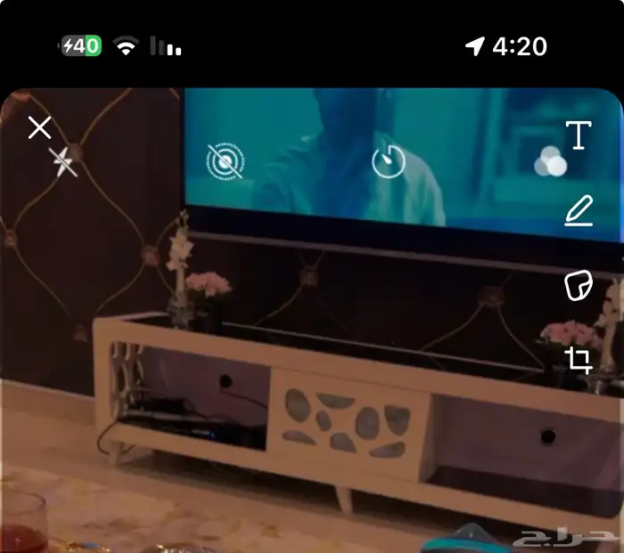 طاولة شاشه لايوجد بها اي خدش 0