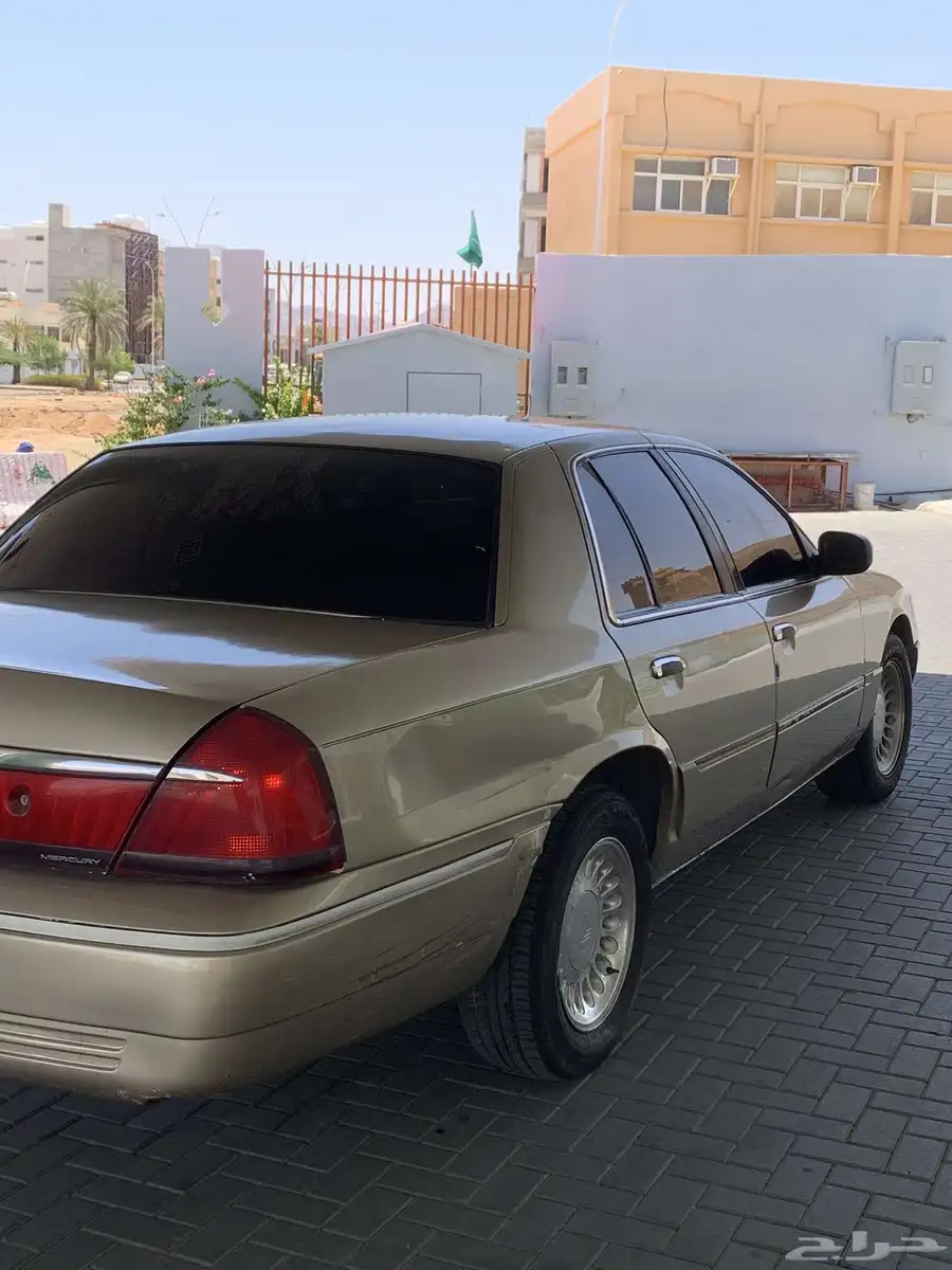 فورد ماكريز موديل 2001 جاهز للنقل ارغب بالبدل سيارة او بيعع 4