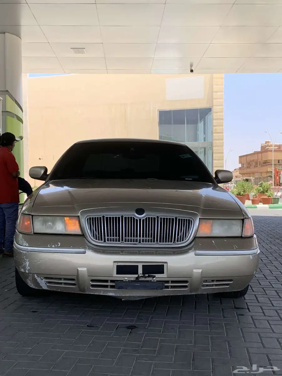 فورد ماكريز موديل 2001 جاهز للنقل ارغب بالبدل سيارة او بيعع 0