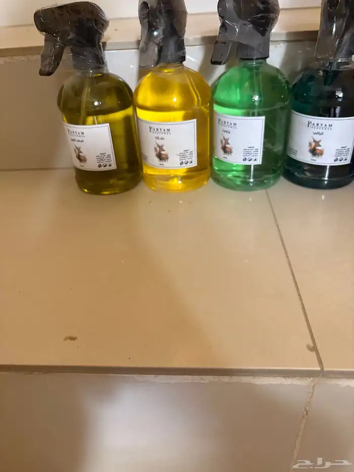 مرشات عطري 1