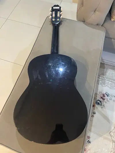 جيتار مستعمل للبيع 4