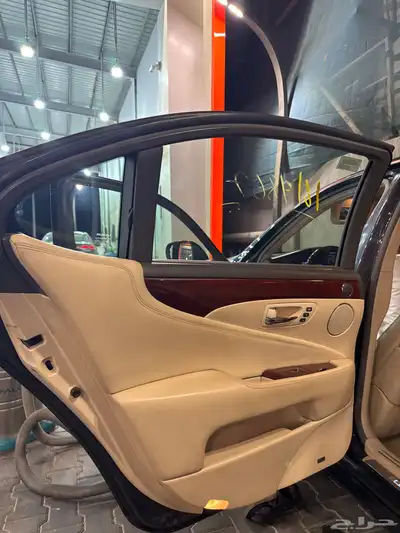 لكزس Ls 460. 2010 للبيع بدي بلد 9