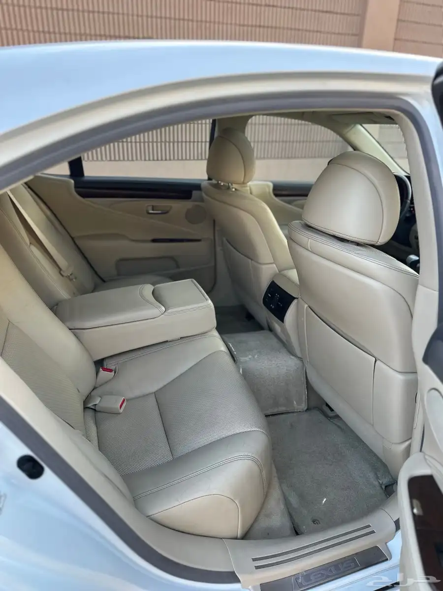 لكزس LS460 شورت فل 2015 10