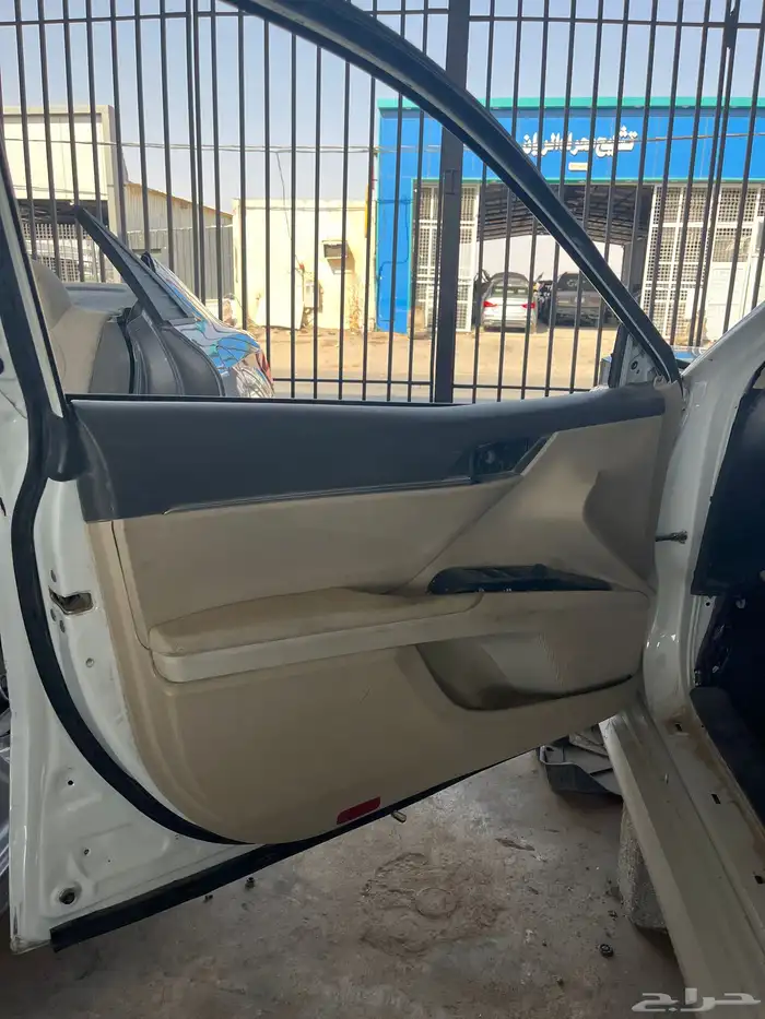 كامري 2019 هايبرد قطع غيار 5