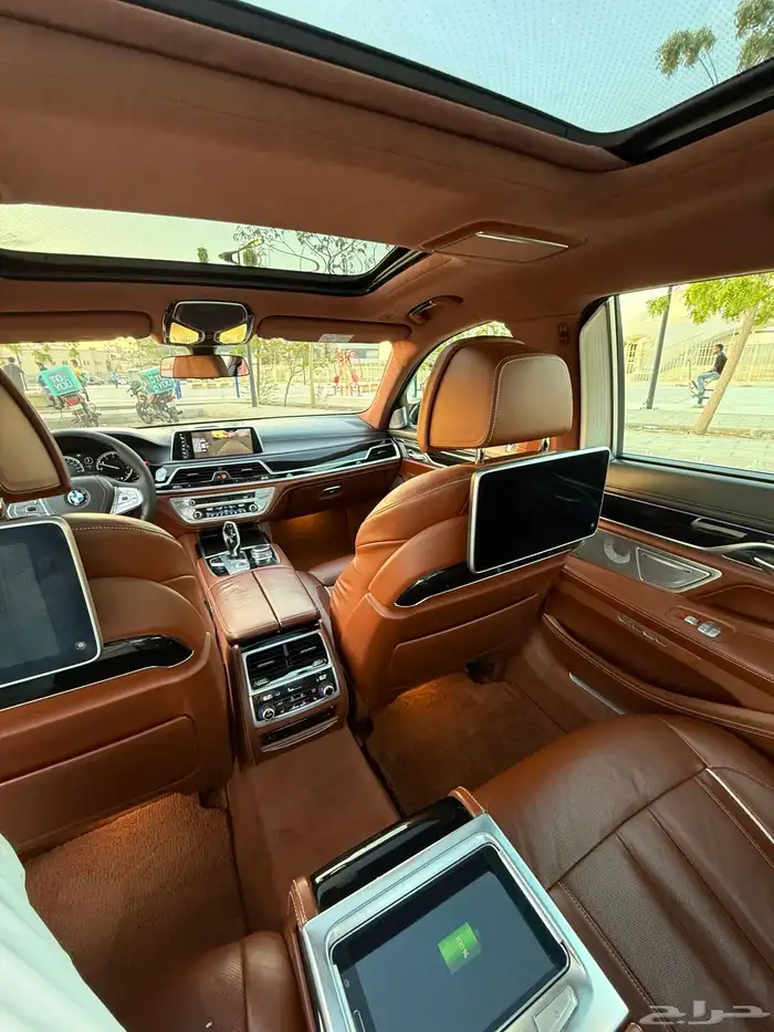 تم البيع تم البيع2016 BMW 750 X-drive Individual طلبيه ناغي 29