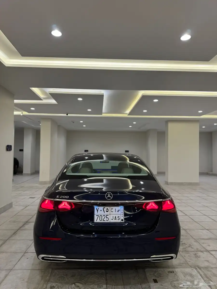 مرسيدس 2024 E200 شبه أصفار 7