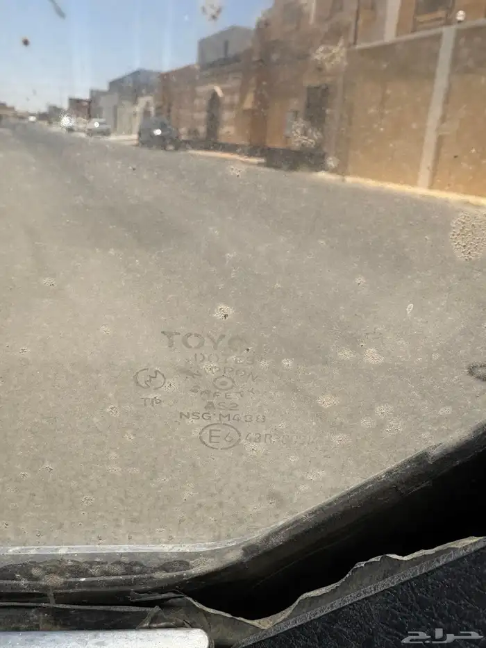 قطع غيار لكزز ls400 14
